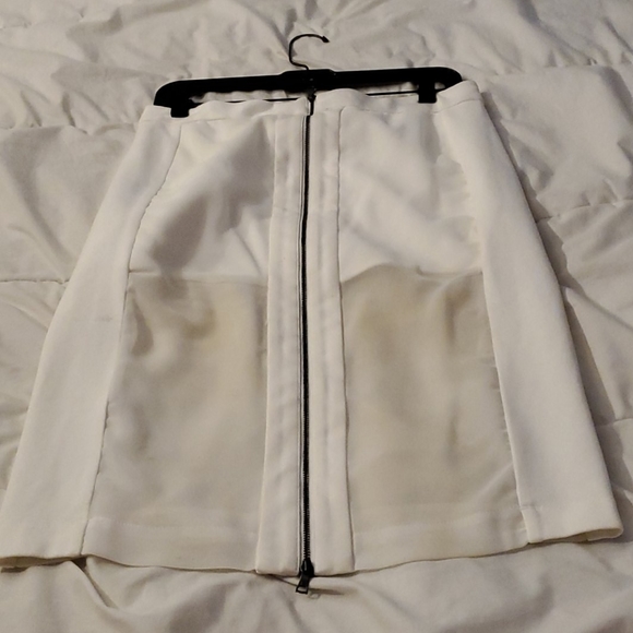BcBg Black Label white pencil skirt sz 06 - Picture 6 of 7